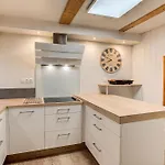 Horská chata Pele - Alpes Agency - - Sleeps 11 *