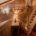 Horská chata Pele - Alpes Agency - - Sleeps 11 *