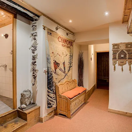 Pele - Alpes Agency - - Sleeps 11 Chamonix