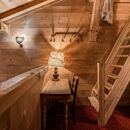 Dağ evi Pele - Alpes Agency - - Sleeps 11 *