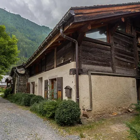 Pele - Alpes Agency - - Sleeps 11 Chamonix